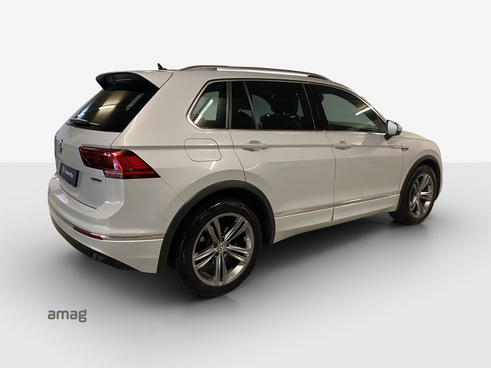VW Tiguan Highline, Benzin, Occasion / Gebraucht, Automatik - 5