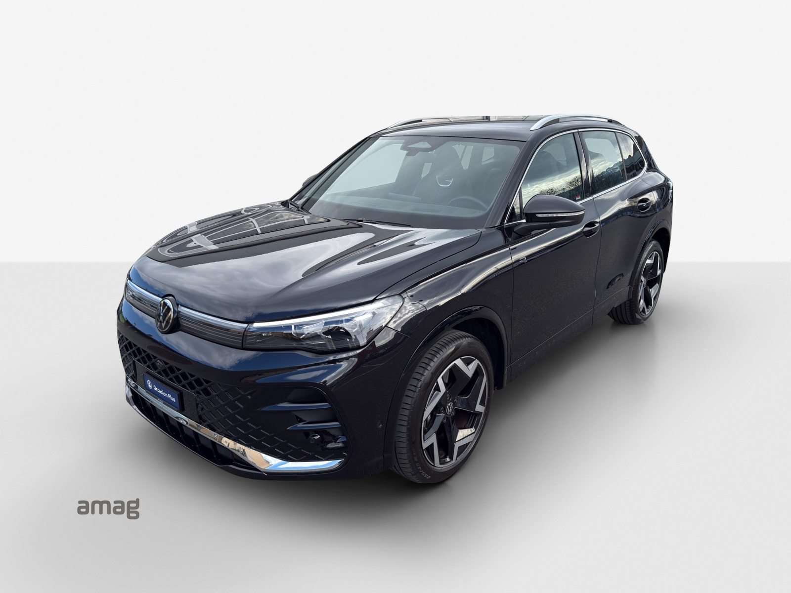 VW Tiguan R-Line