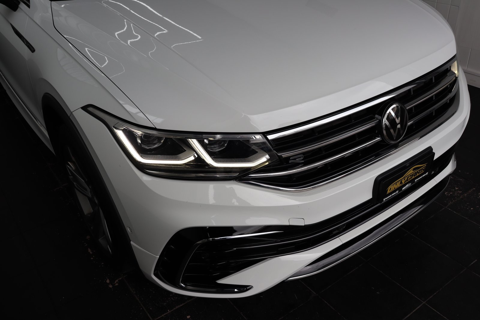 VW Tiguan Allspace 2.0 TDI SCR R-Line 4Motion DSG, Diesel, Occasion / Gebraucht, Automatik - 4
