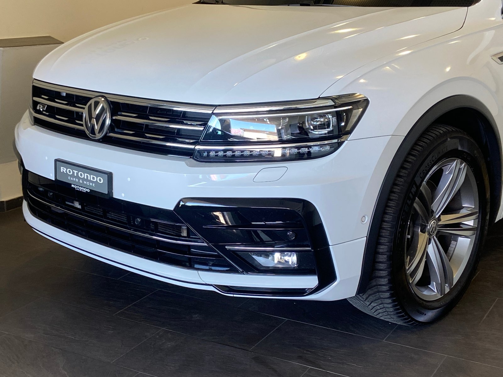 VW Tiguan 2.0 TDI SCR R-Line Highline 4Motion DSG, Diesel, Occasioni / Usate, Automatico - 4