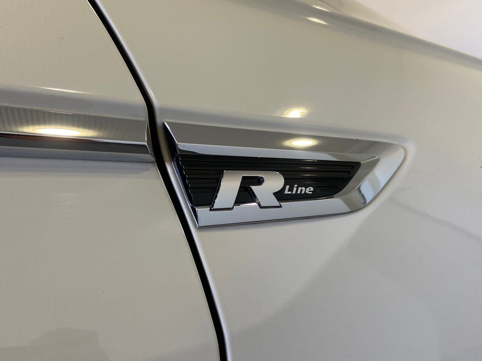 VW Tiguan 2.0 TDI SCR R-Line Highline 4Motion DSG, Diesel, Occasioni / Usate, Automatico - 5