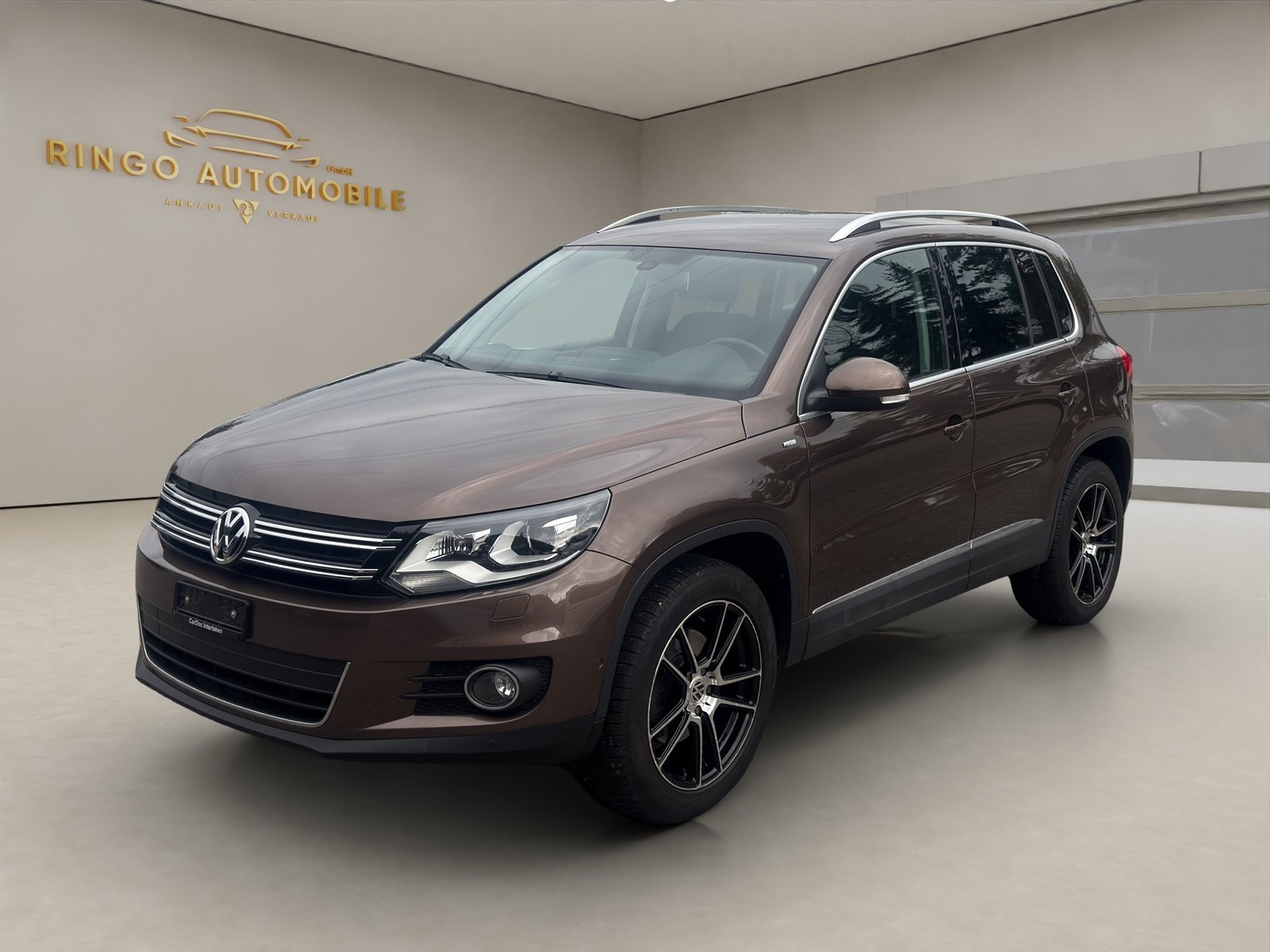 VW Tiguan 2.0 TSI SportStyle 4Motion DSG, Benzina, Occasioni / Usate, Automatico - 2