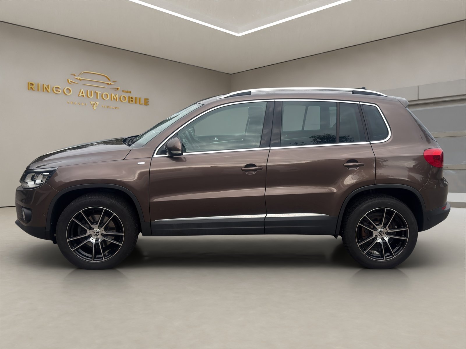 VW Tiguan 2.0 TSI SportStyle 4Motion DSG, Benzina, Occasioni / Usate, Automatico - 3