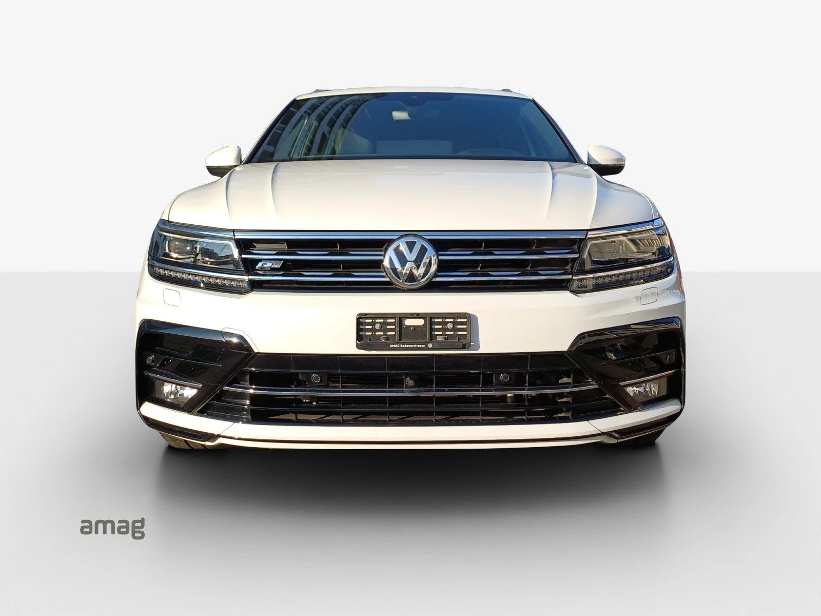 VW Tiguan Highline, Benzin, Occasion / Gebraucht, Automatik - 3