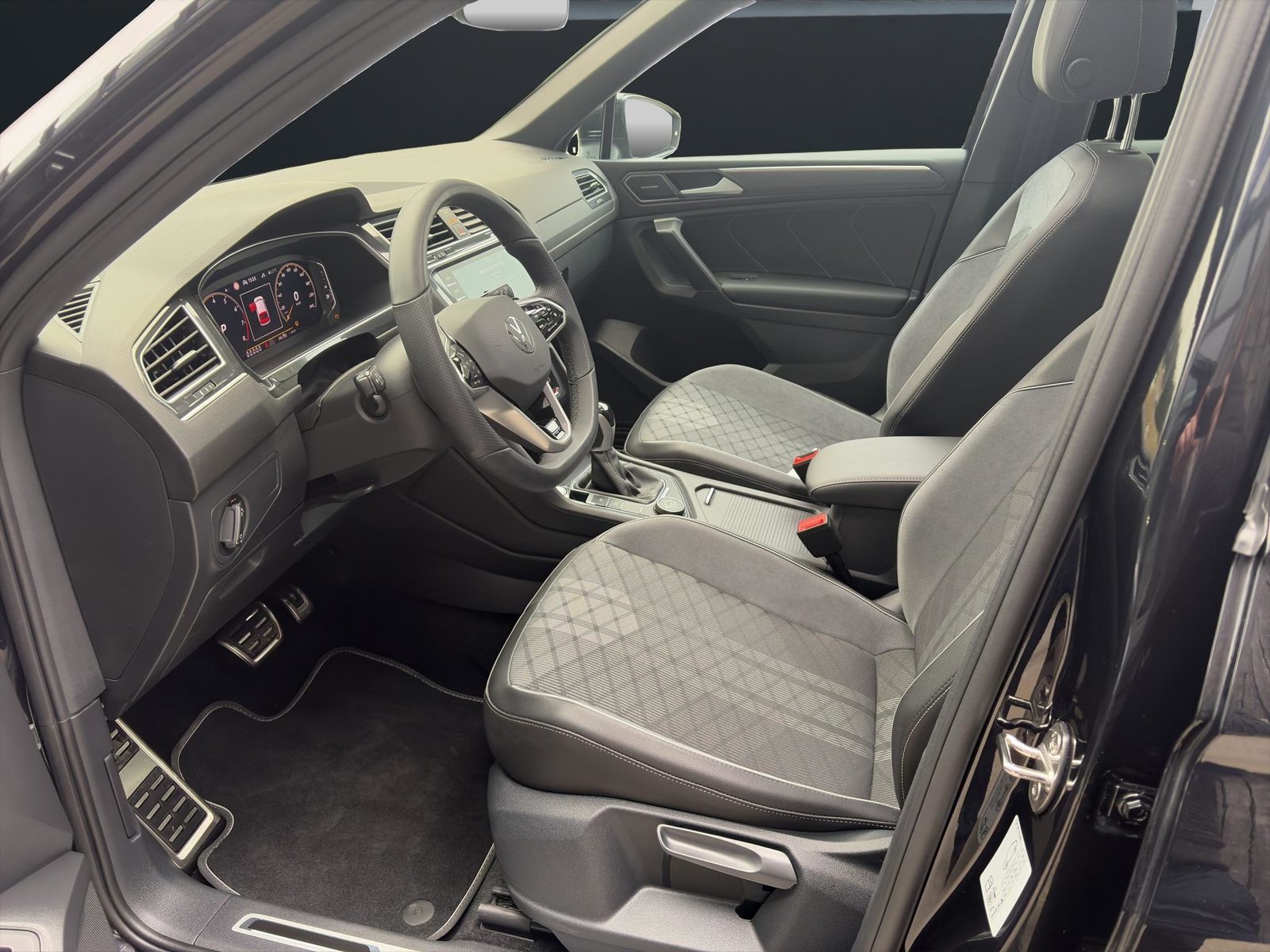 VW Tiguan Allspace 2.0 TSI R-Line DSG, Benzina, Occasioni / Usate, Automatico - 7