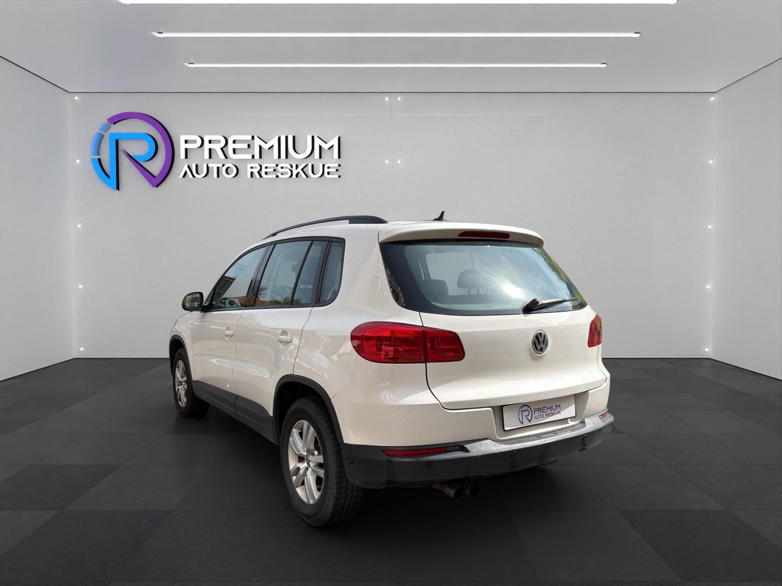 VW Tiguan 1.4 TSI BlueMotion TrendFun 4x2, Benzin, Occasion / Gebraucht, Handschaltung - 4