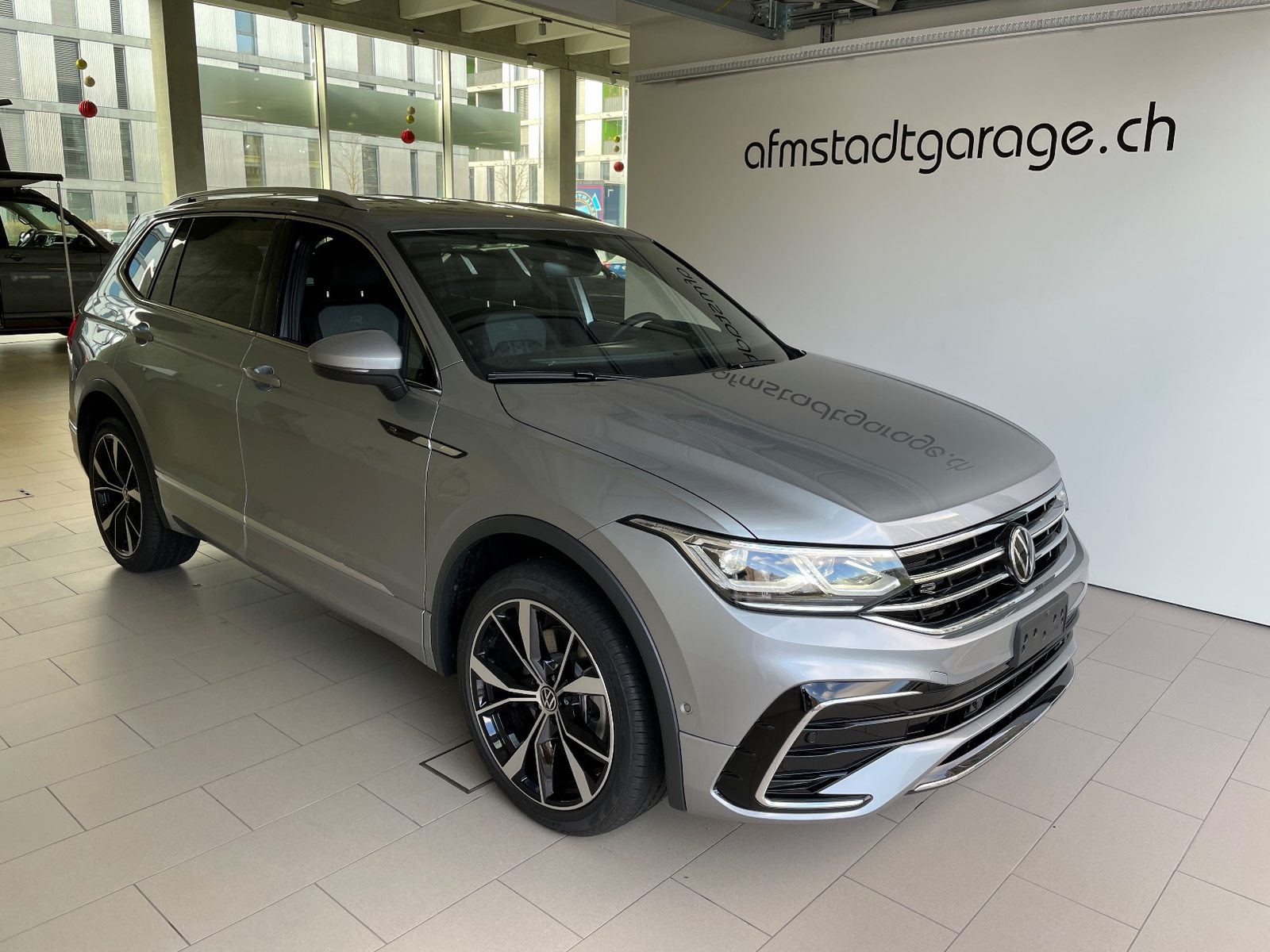 VW Tiguan Allspace PA R-Line