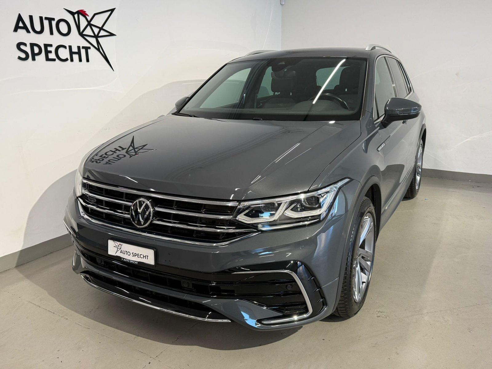 VW Tiguan 2.0TSI R-Line 4Motion DSG