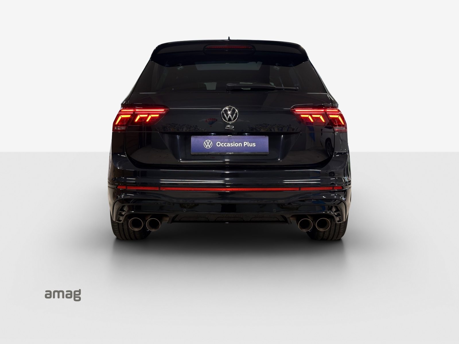 VW Tiguan R, Petrol, Second hand / Used, Automatic - 4