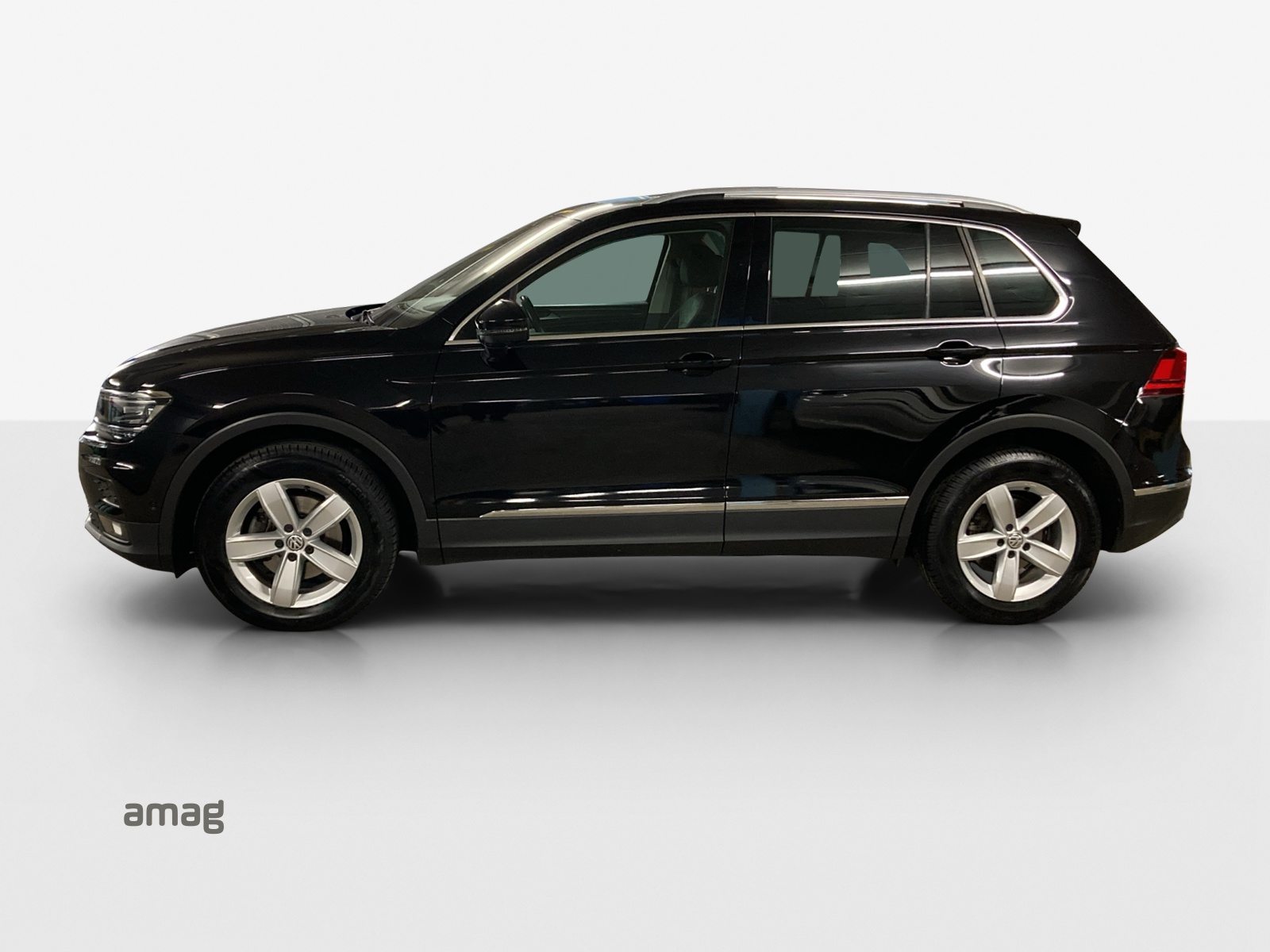 VW Tiguan Highline, Diesel, Second hand / Used, Automatic - 2