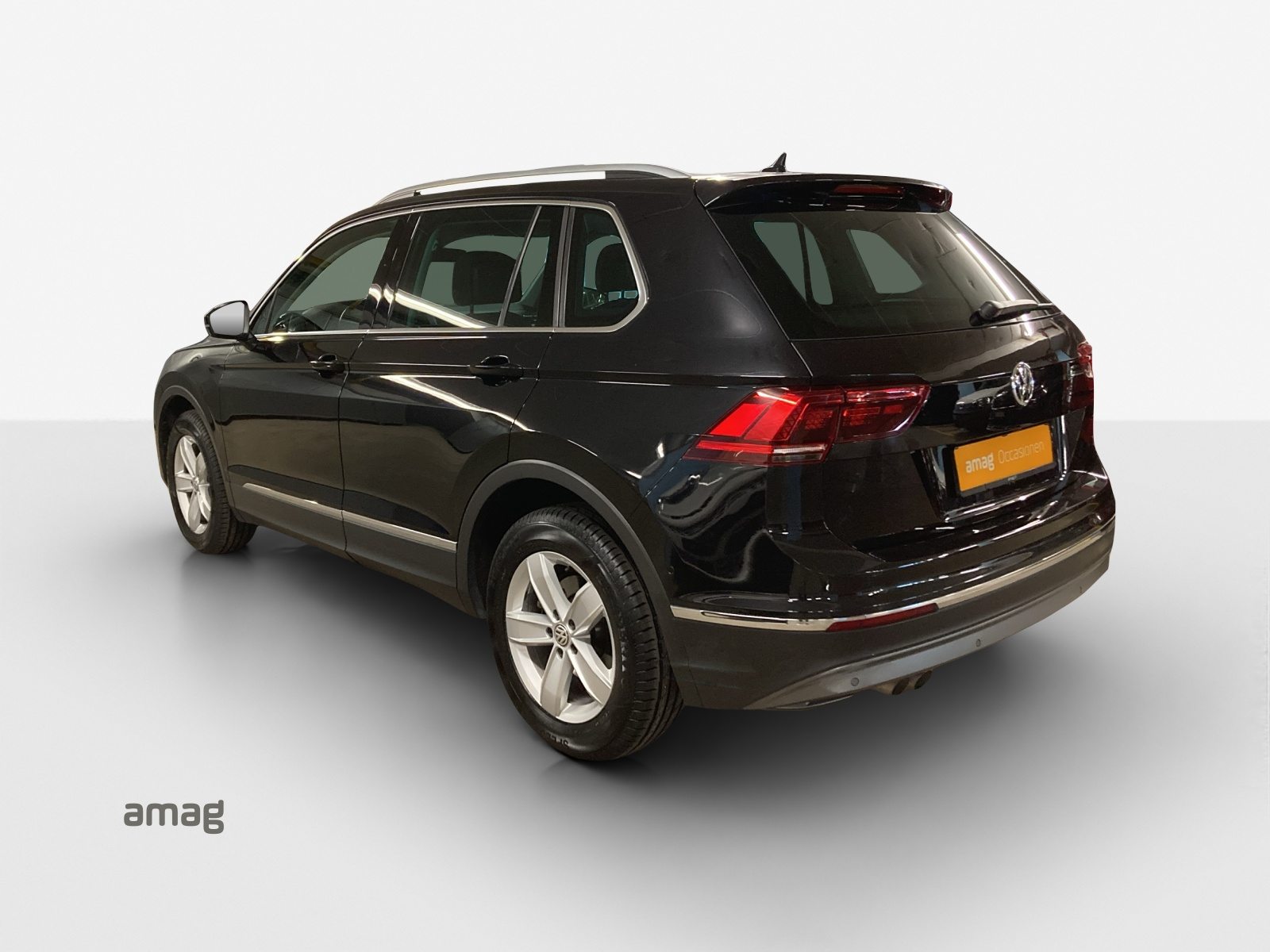 VW Tiguan Highline, Diesel, Second hand / Used, Automatic - 3
