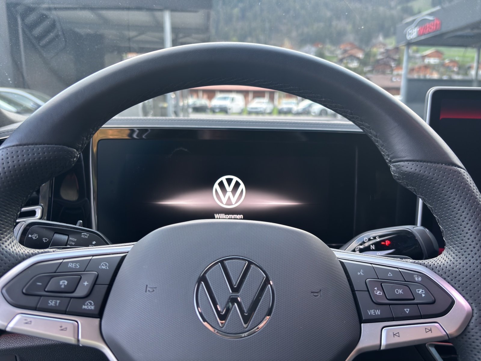 VW Tiguan 2.0 TDI SCR R-Line 4Motion DSG, Diesel, Occasion / Utilisé, Automatique - 6