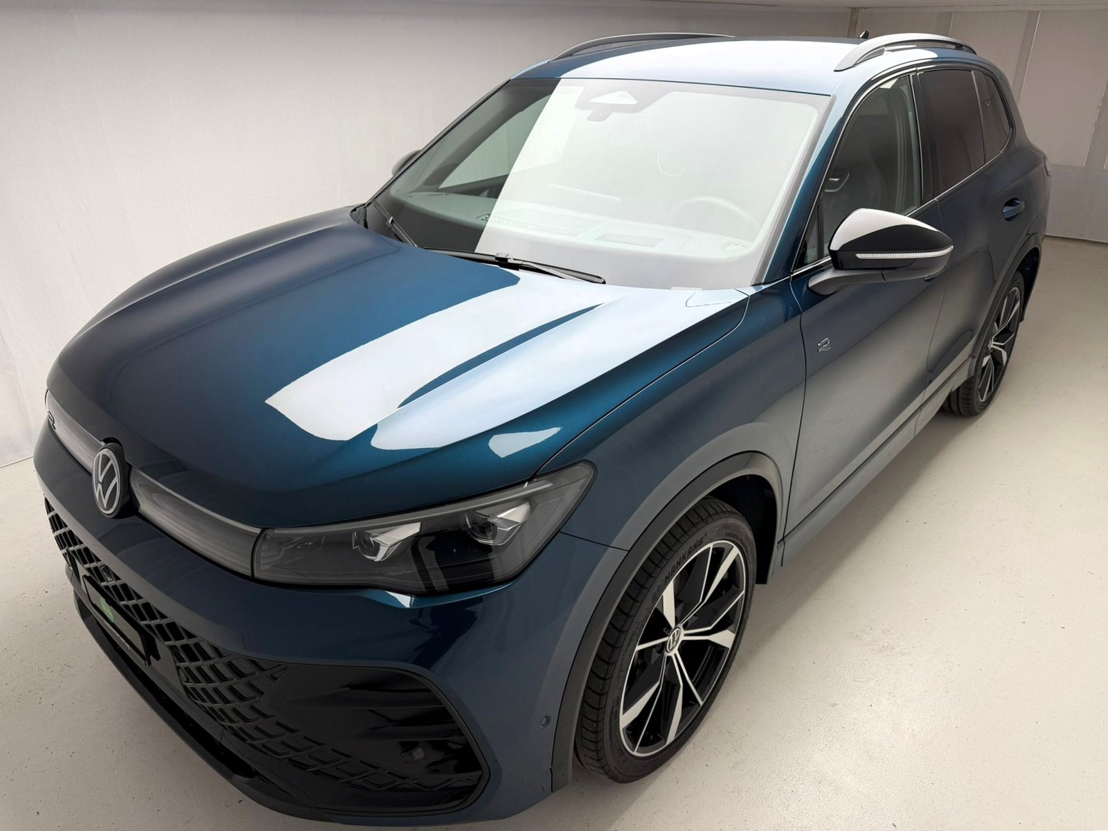 VW Tiguan 2.0 TSI DSG R-Line 4Motion, Essence, Occasion / Utilisé, Automatique - 5
