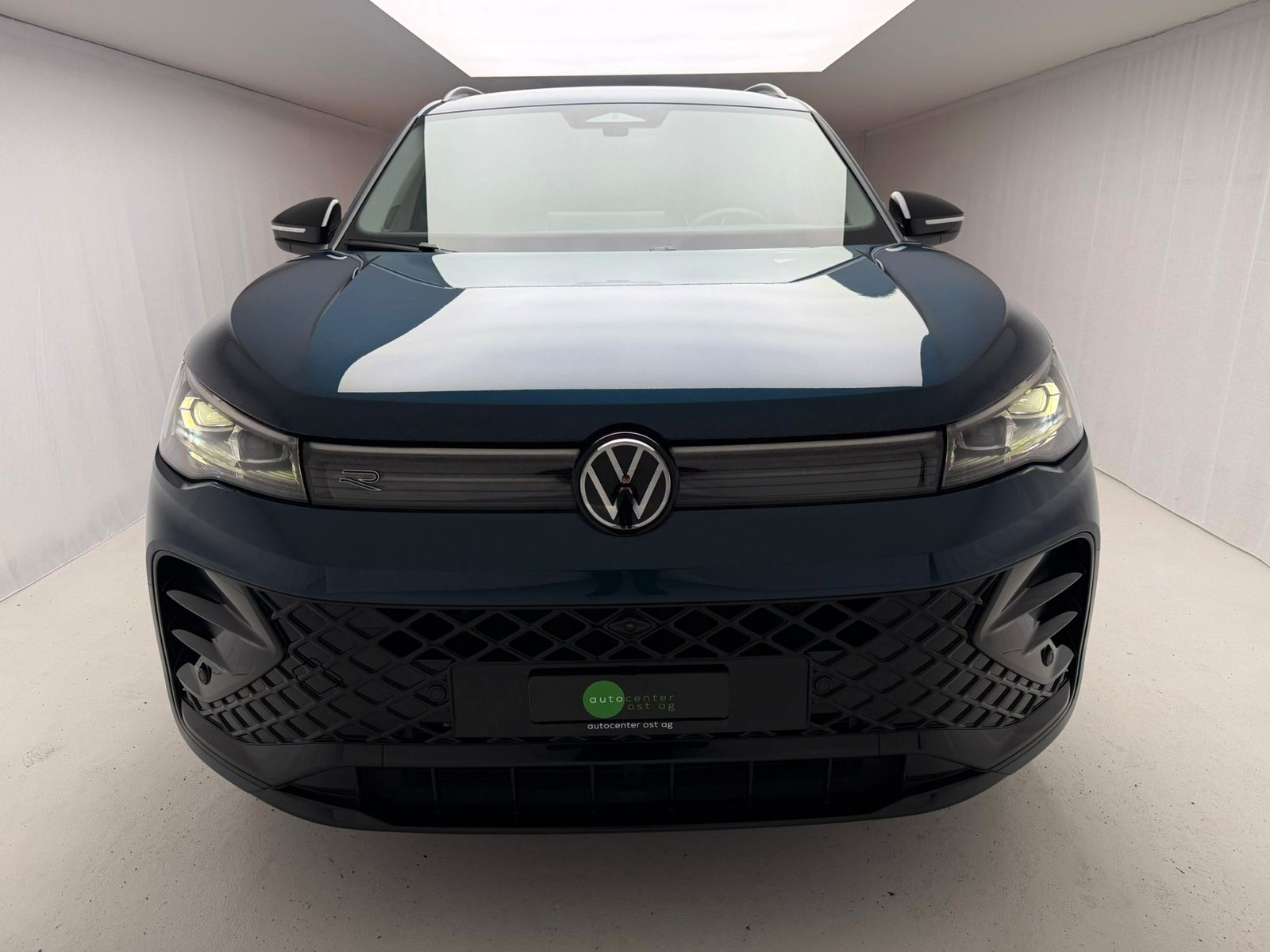 VW Tiguan 2.0 TSI DSG R-Line 4Motion, Essence, Occasion / Utilisé, Automatique - 7