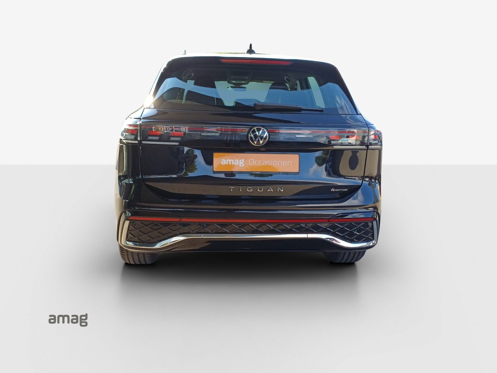 VW Tiguan R-Line, Diesel, Second hand / Used, Automatic - 4