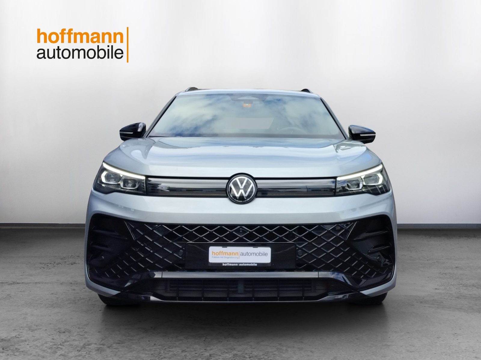 VW Tiguan R-Line, Essence, Occasion / Utilisé, Automatique - 2