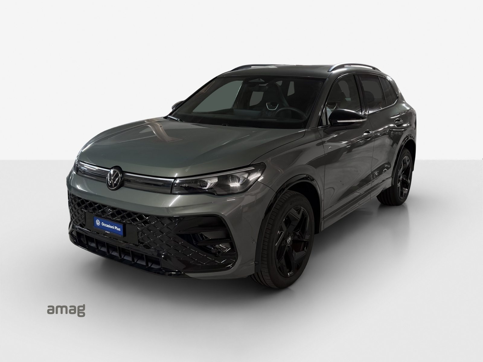VW Tiguan R-Line