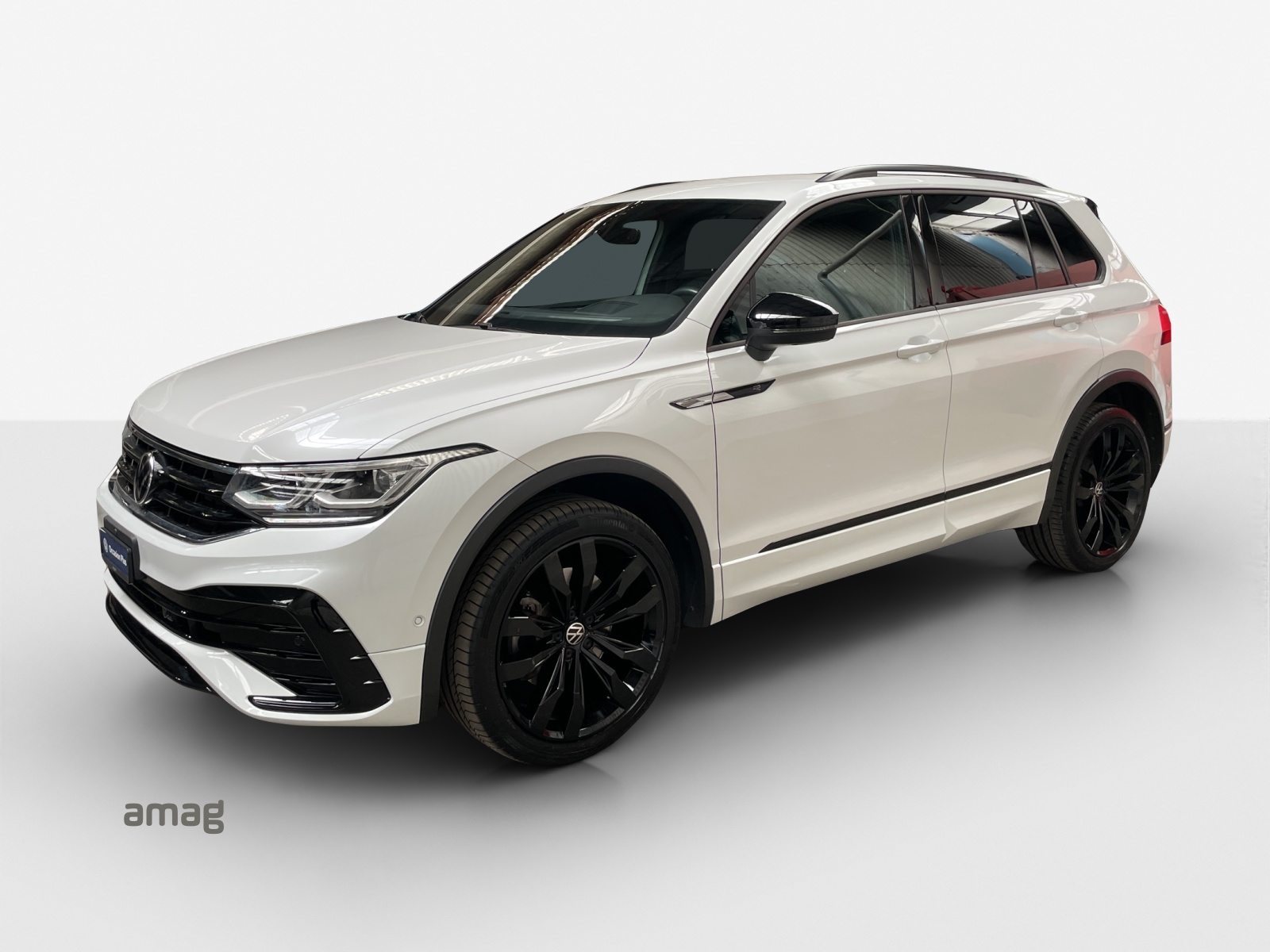 VW Tiguan R-Line