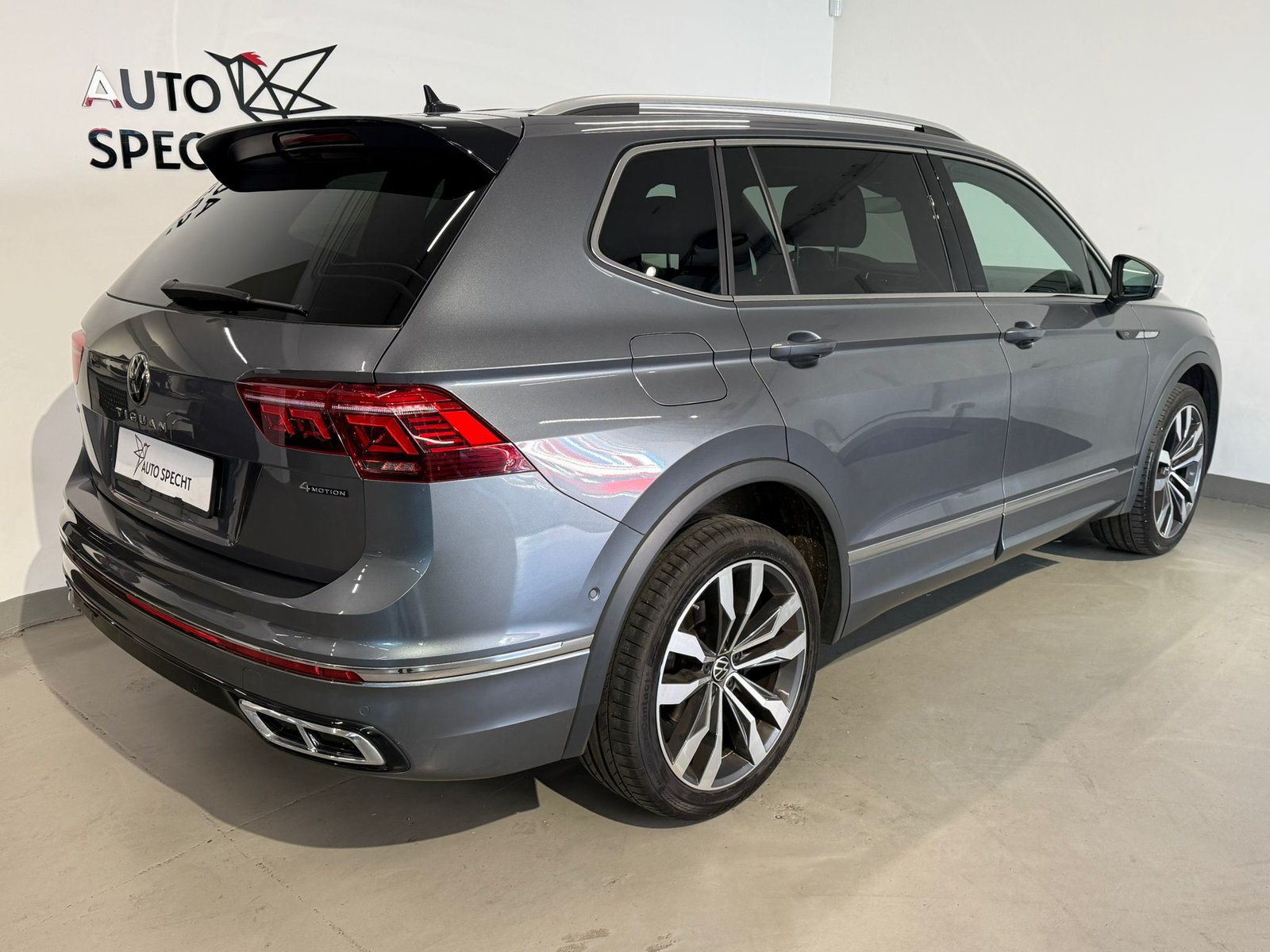 VW Tiguan Allspace 2.0TSI R-Line 4Motion DSG, Benzina, Occasioni / Usate, Automatico - 4
