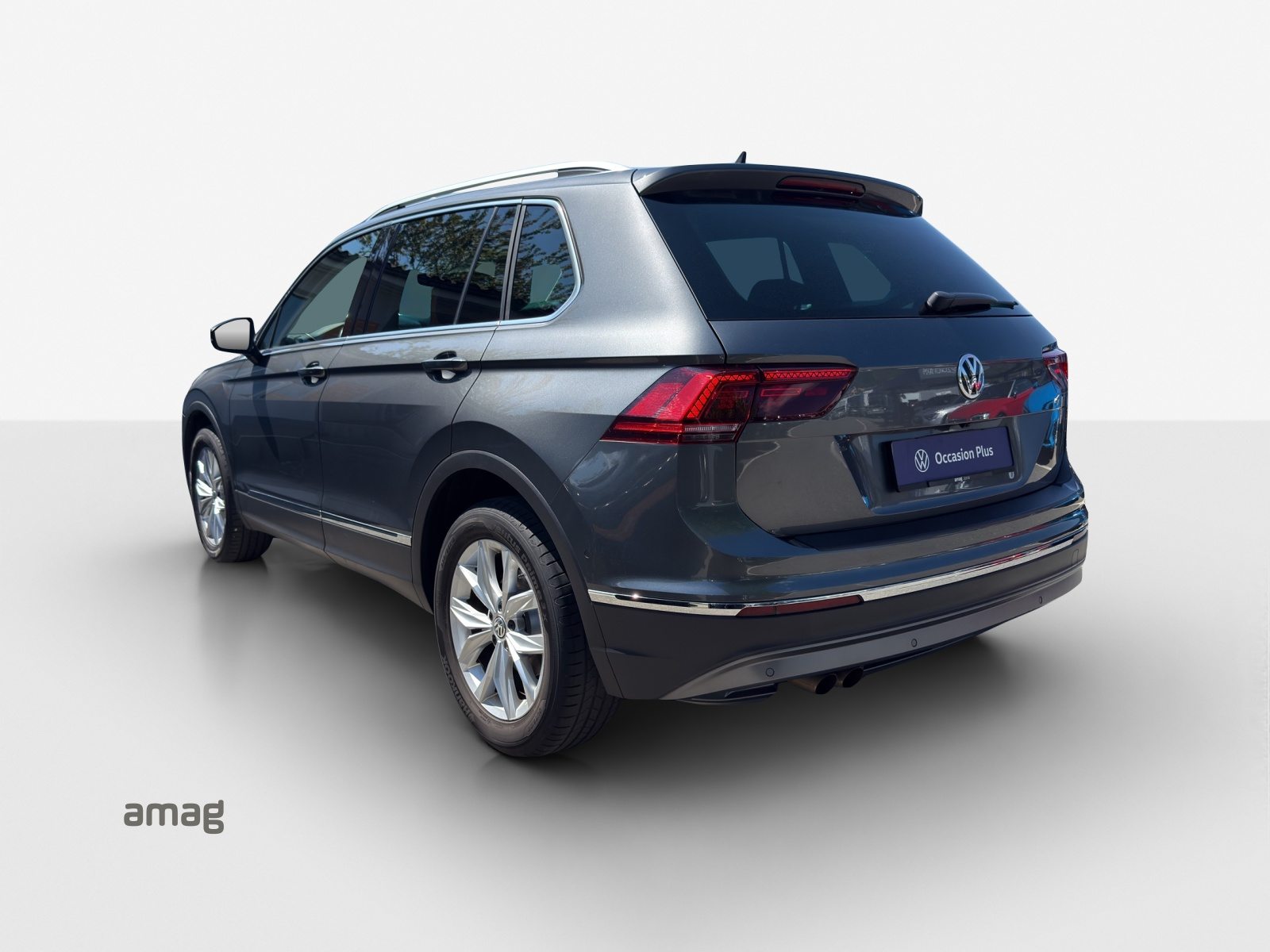 VW Tiguan Highline, Petrol, Second hand / Used, Automatic - 3