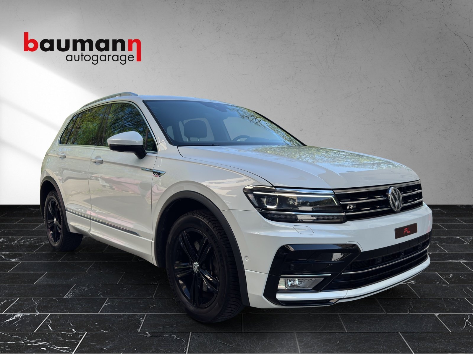 VW Tiguan 2.0 TDI SCR Highline 4Motion DSG, Diesel, Second hand / Used, Automatic - 2