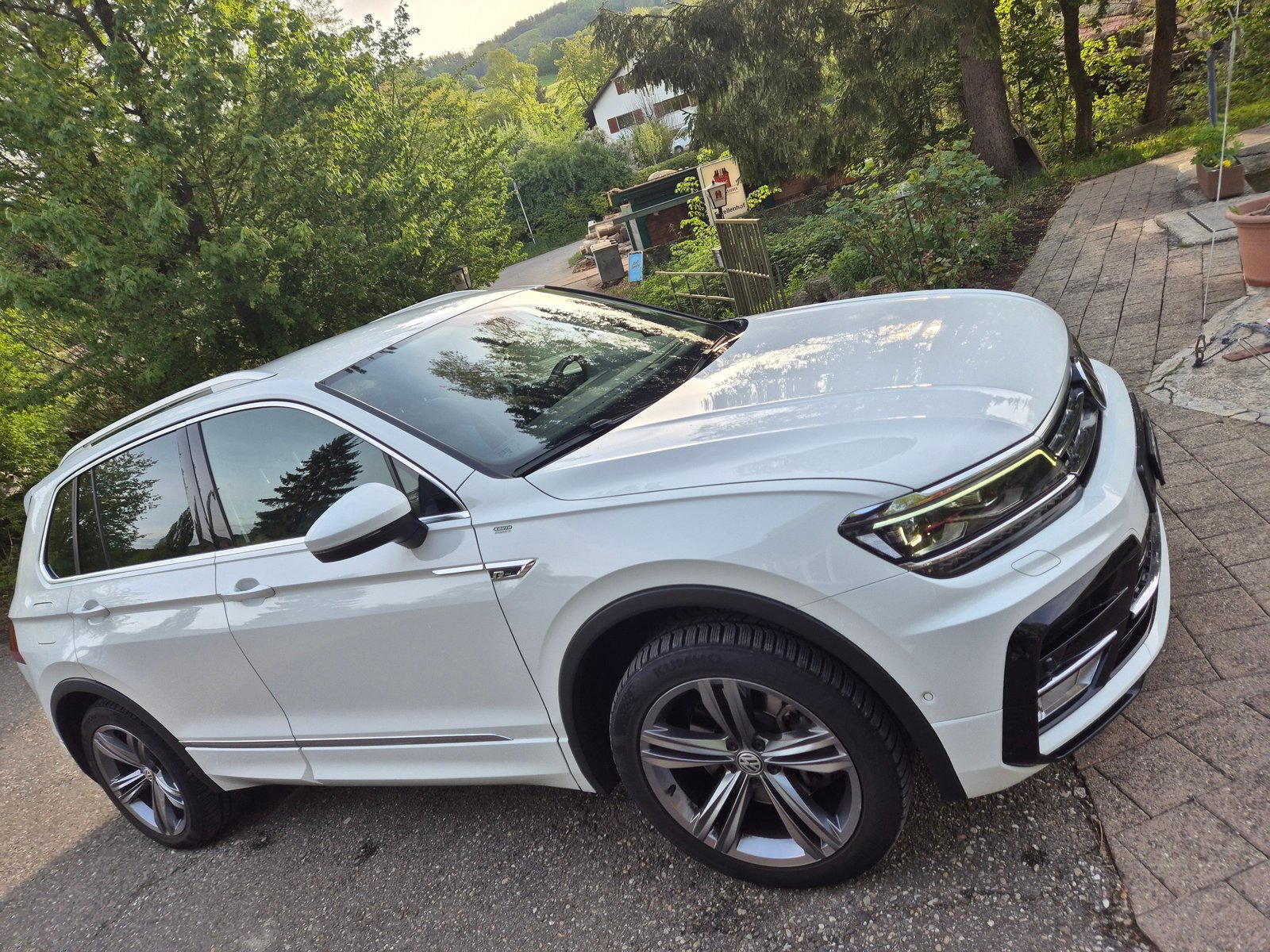 VW Tiguan 2.0TSI Highline 4Motion DSG, Essence, Occasion / Utilisé, Automatique - 4