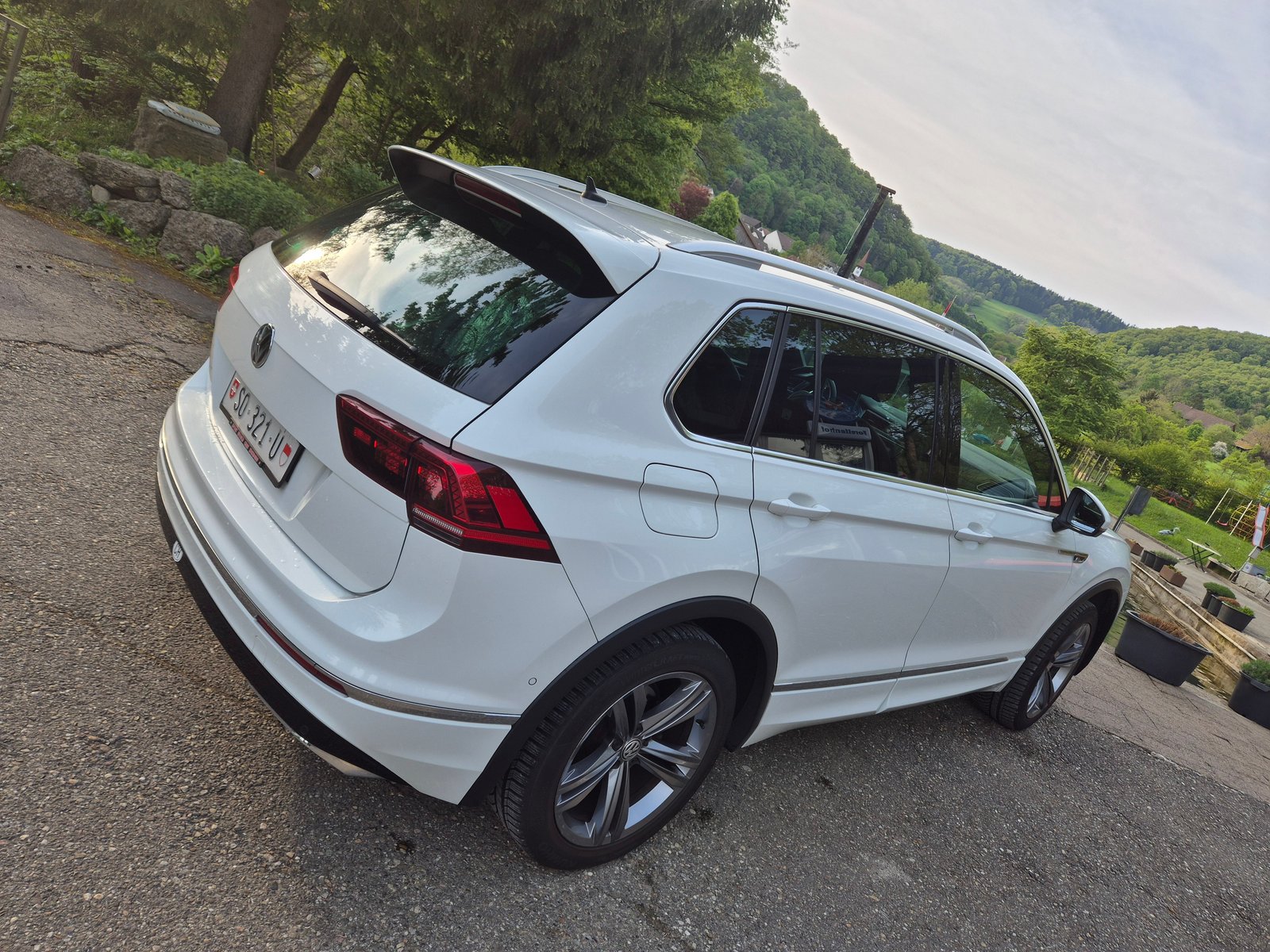 VW Tiguan 2.0TSI Highline 4Motion DSG, Essence, Occasion / Utilisé, Automatique - 7