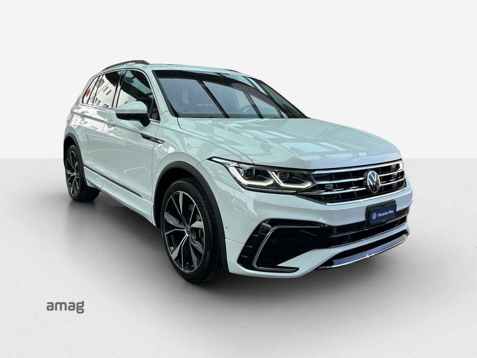 VW Tiguan R-Line, Petrol, Second hand / Used, Automatic - 6