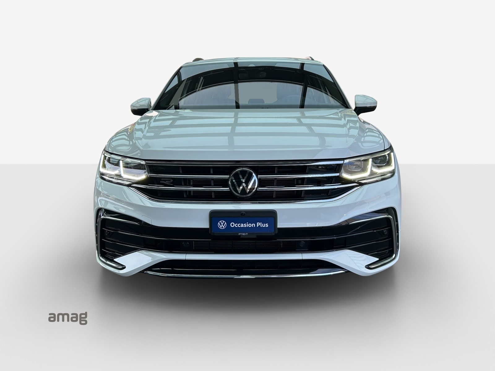 VW Tiguan R-Line, Petrol, Second hand / Used, Automatic - 7