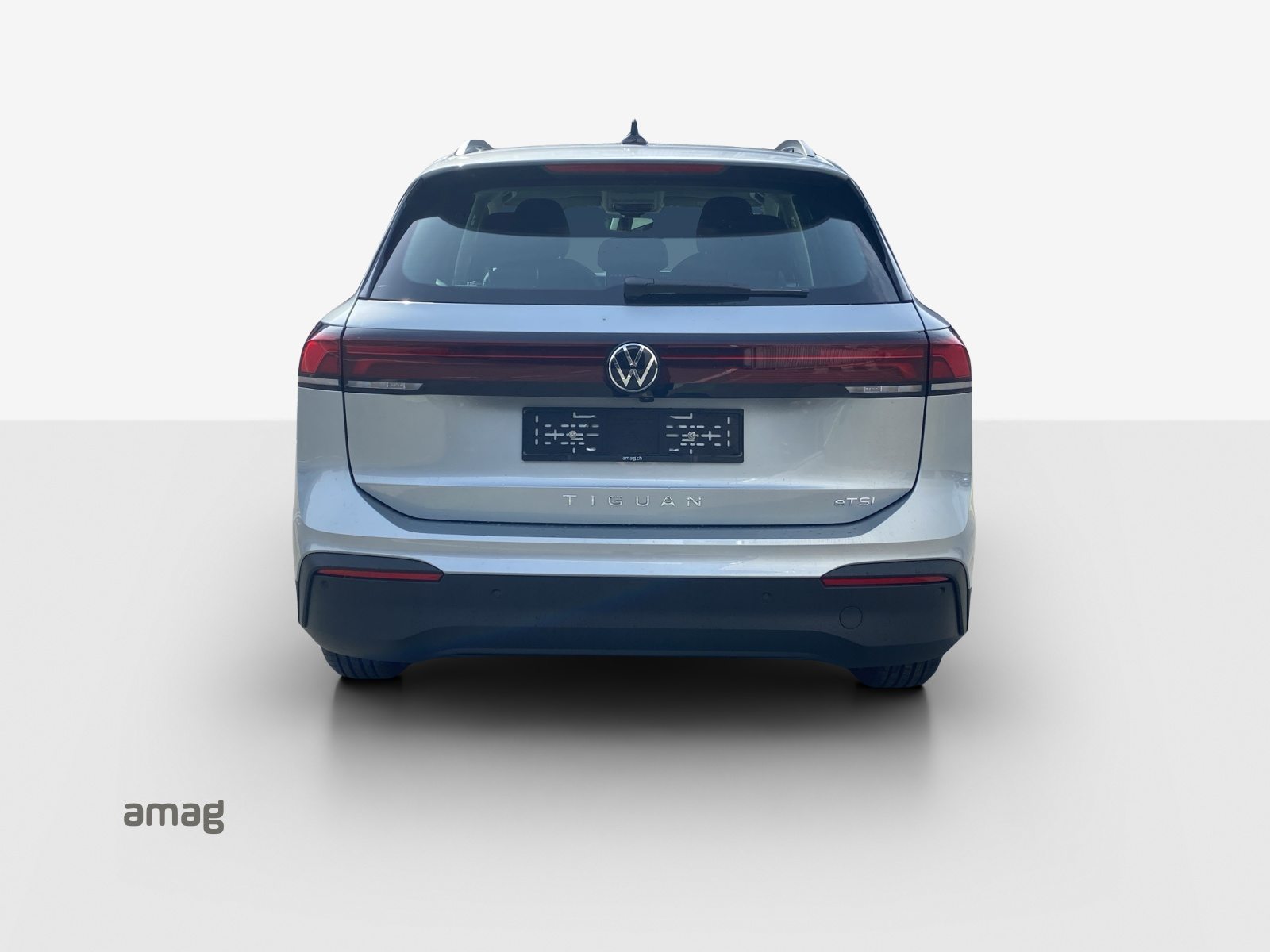 VW Tiguan Trend, Petrol, Second hand / Used, Automatic - 4