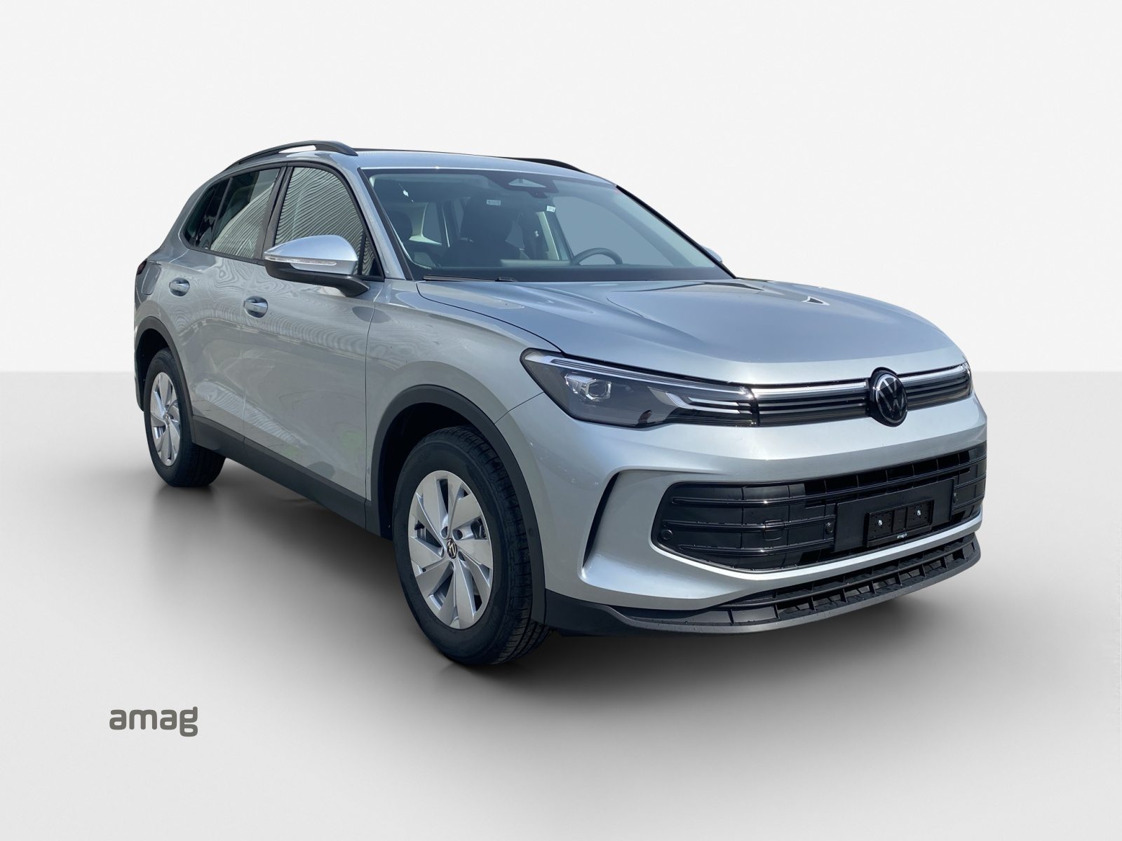 VW Tiguan Trend, Petrol, Second hand / Used, Automatic - 6