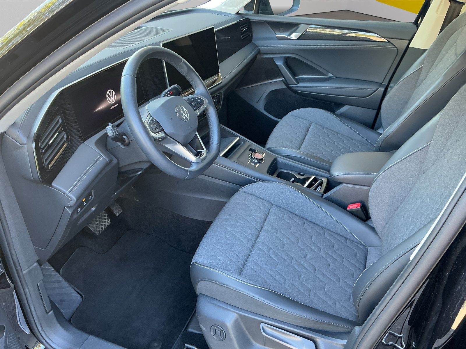 VW Tiguan UNITED, Essence, Occasion / Utilisé, Automatique - 5