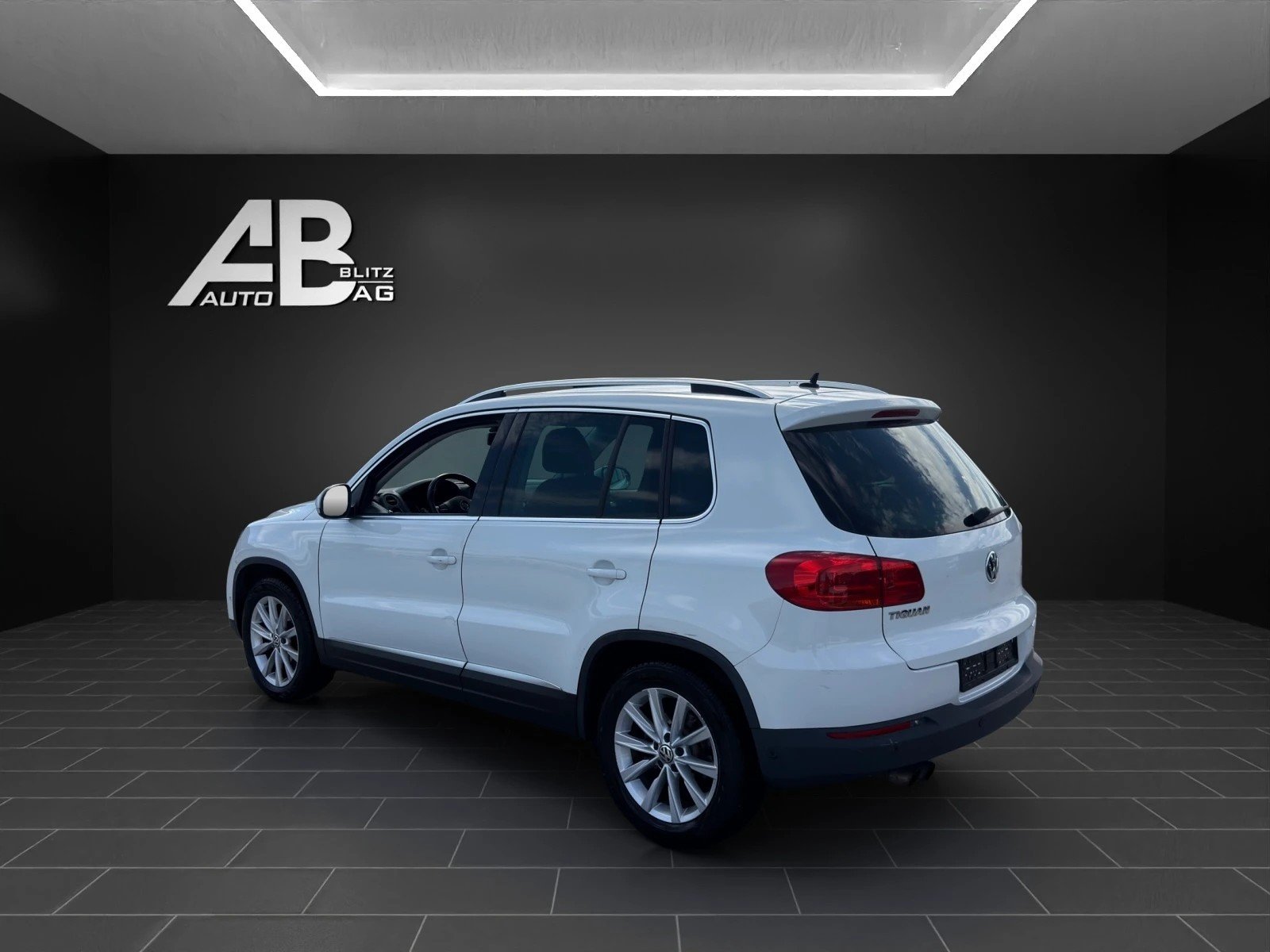 VW Tiguan 2.0 TDI BlueMotion SportStyle 4Motion, Diesel, Occasion / Gebraucht, Handschaltung - 3
