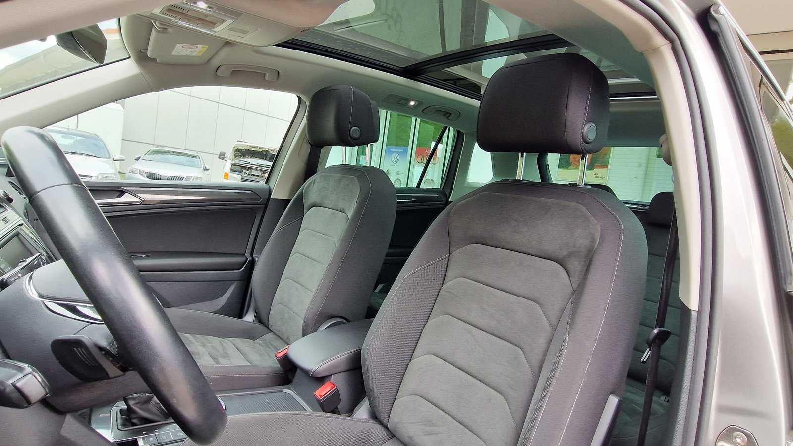 VW Tiguan 2.0 TDI Highline SCR DSG, Diesel, Occasion / Utilisé, Automatique - 6