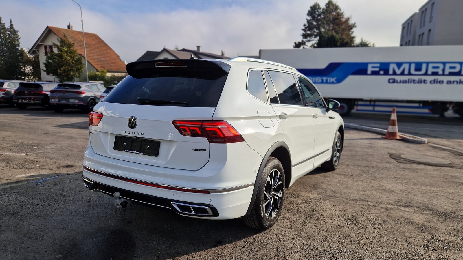 VW Tiguan Allspace 2.0 TDI SCR R-Line 4Motion DSG, Diesel, Second hand / Used, Automatic - 4