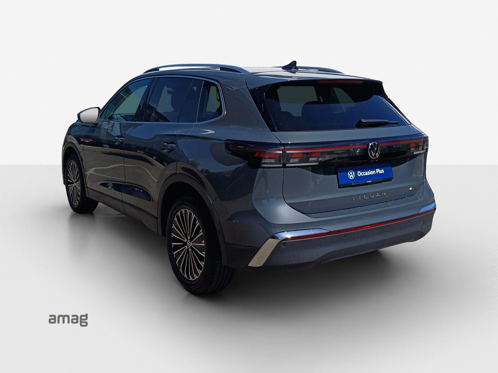 VW Tiguan Elegance, Essence, Occasion / Utilisé, Automatique - 3