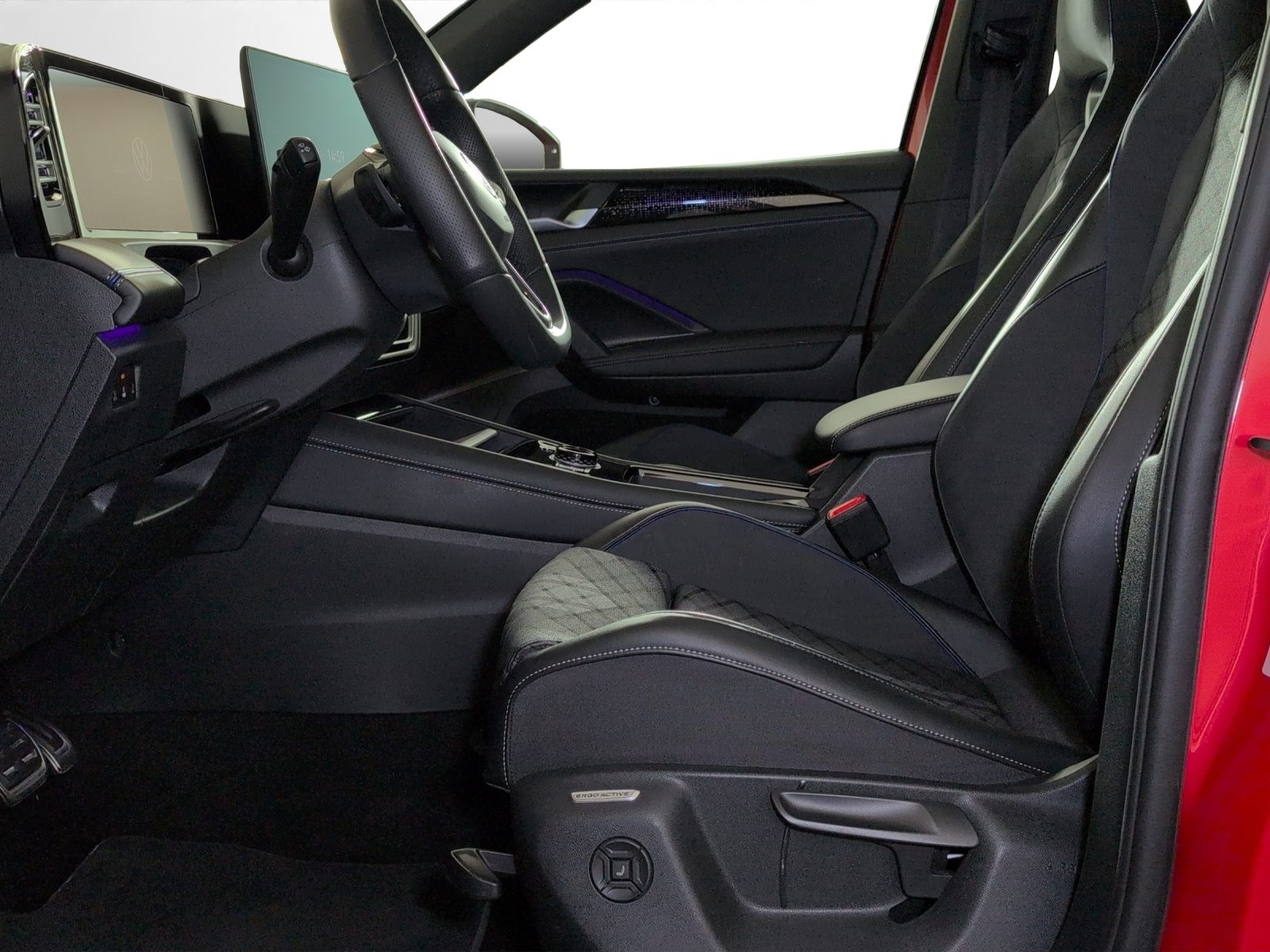 VW Tiguan R-Line, Voll-Hybrid Benzin/Elektro, Occasion / Gebraucht, Automatik - 7