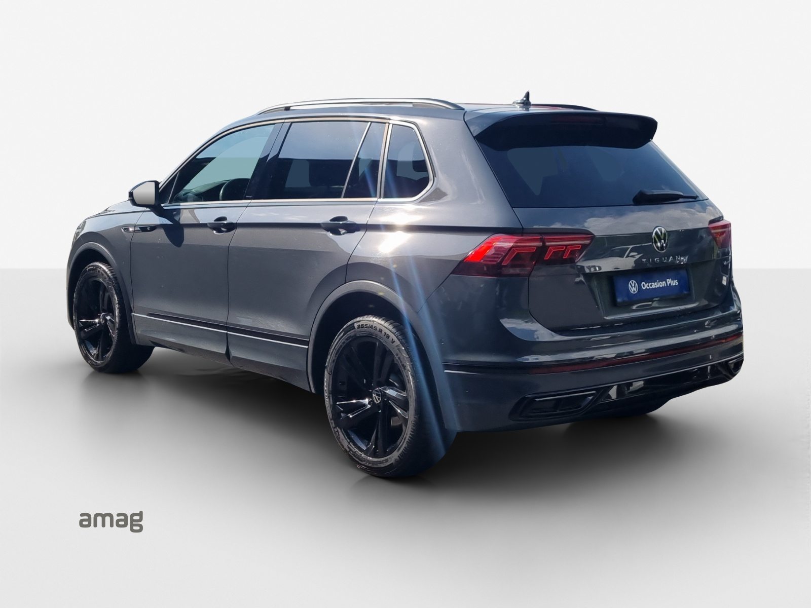 VW Tiguan R-Line, Benzin, Occasion / Gebraucht, Automatik - 3