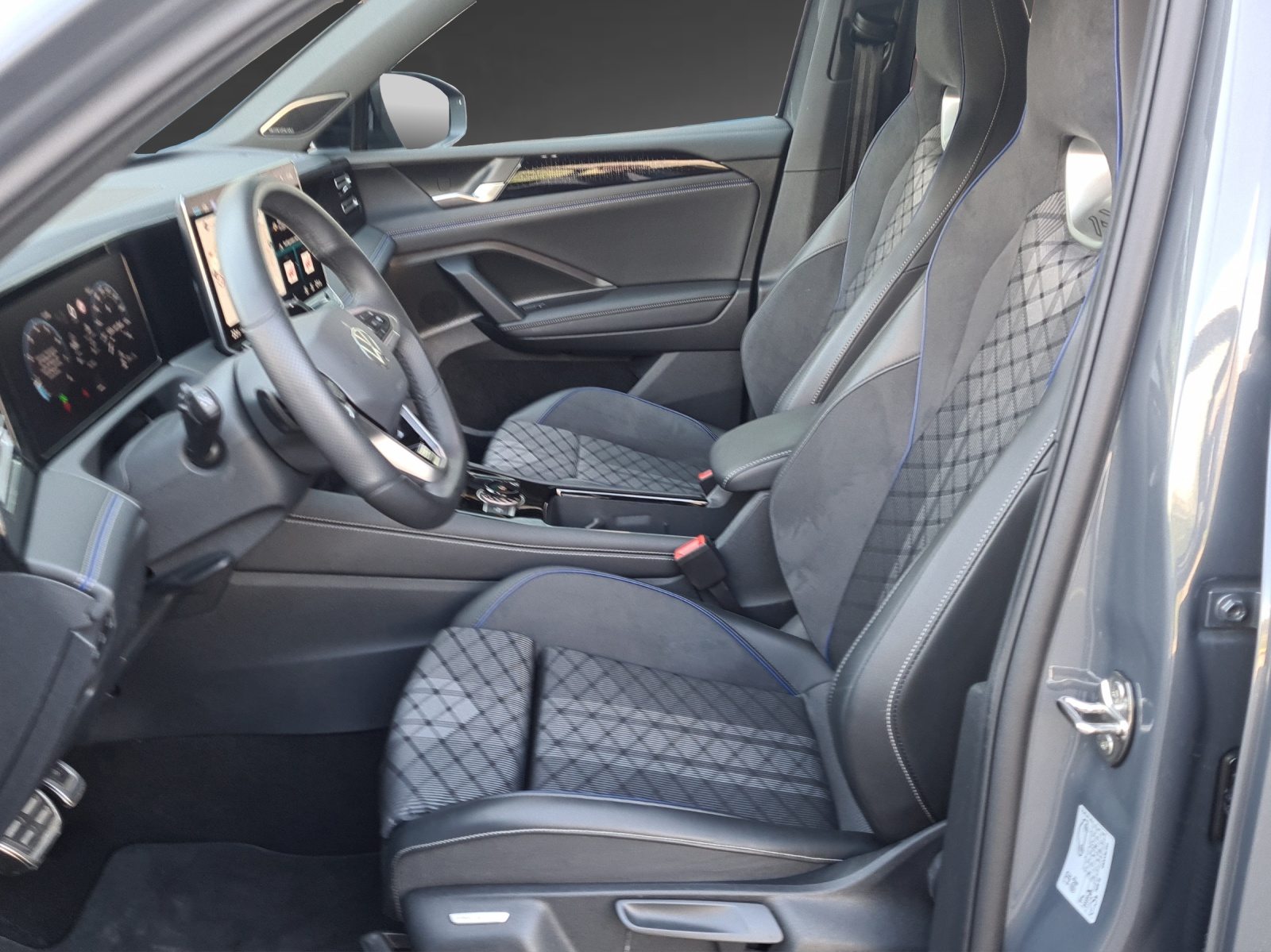 VW Tiguan R-Line, Essence, Occasion / Utilisé, Automatique - 6