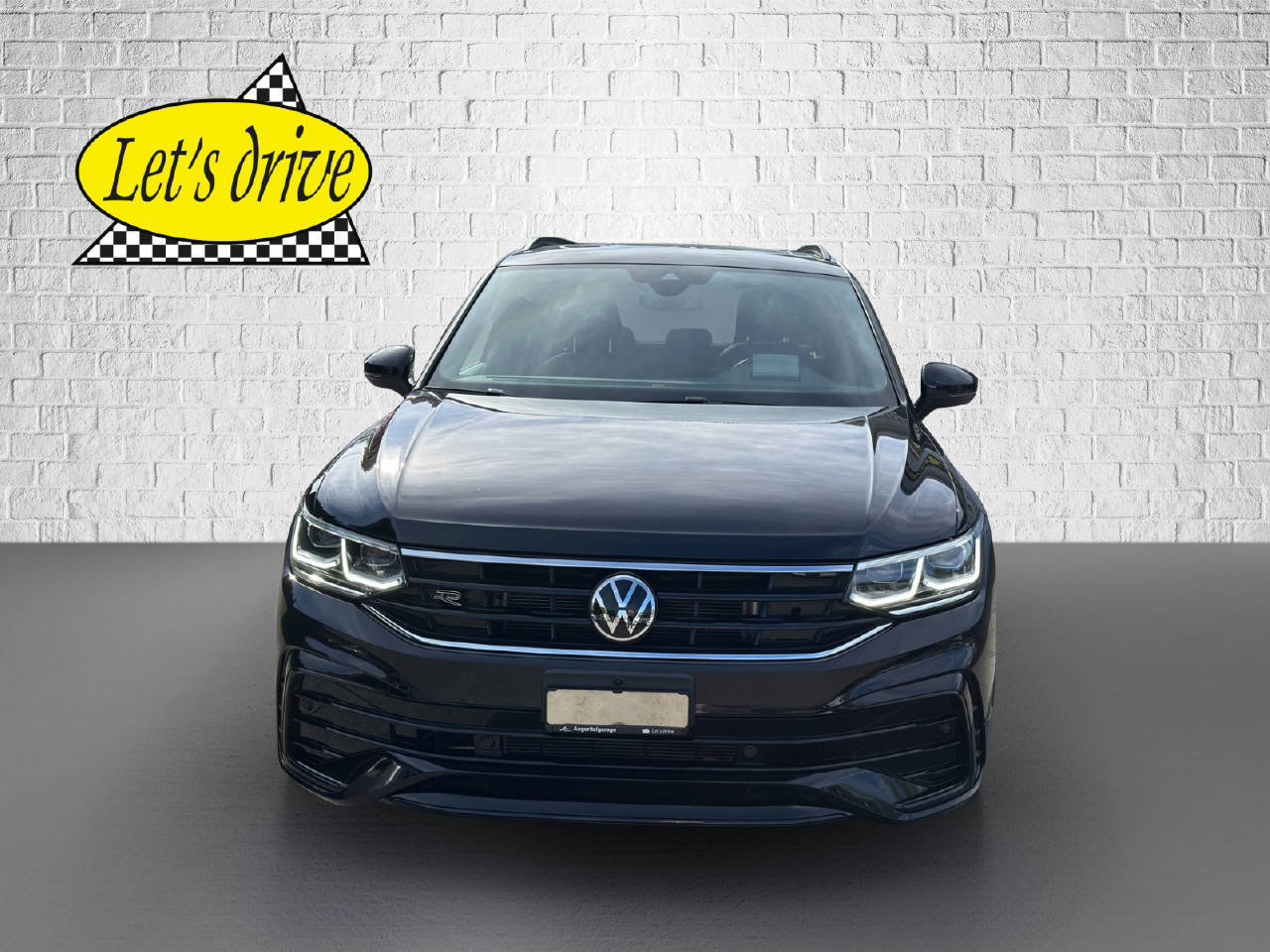 VW Tiguan 2.0 TSI R-Line DSG, Essence, Occasion / Utilisé, Automatique - 2