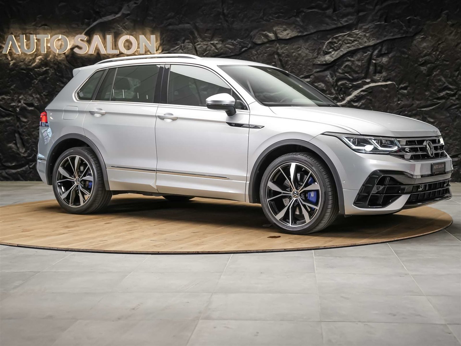 VW Tiguan 2.0TSI R 4Motion DSG *20 Felgen*Lenkradheizung*Ass, Petrol, Second hand / Used, Automatic - 7
