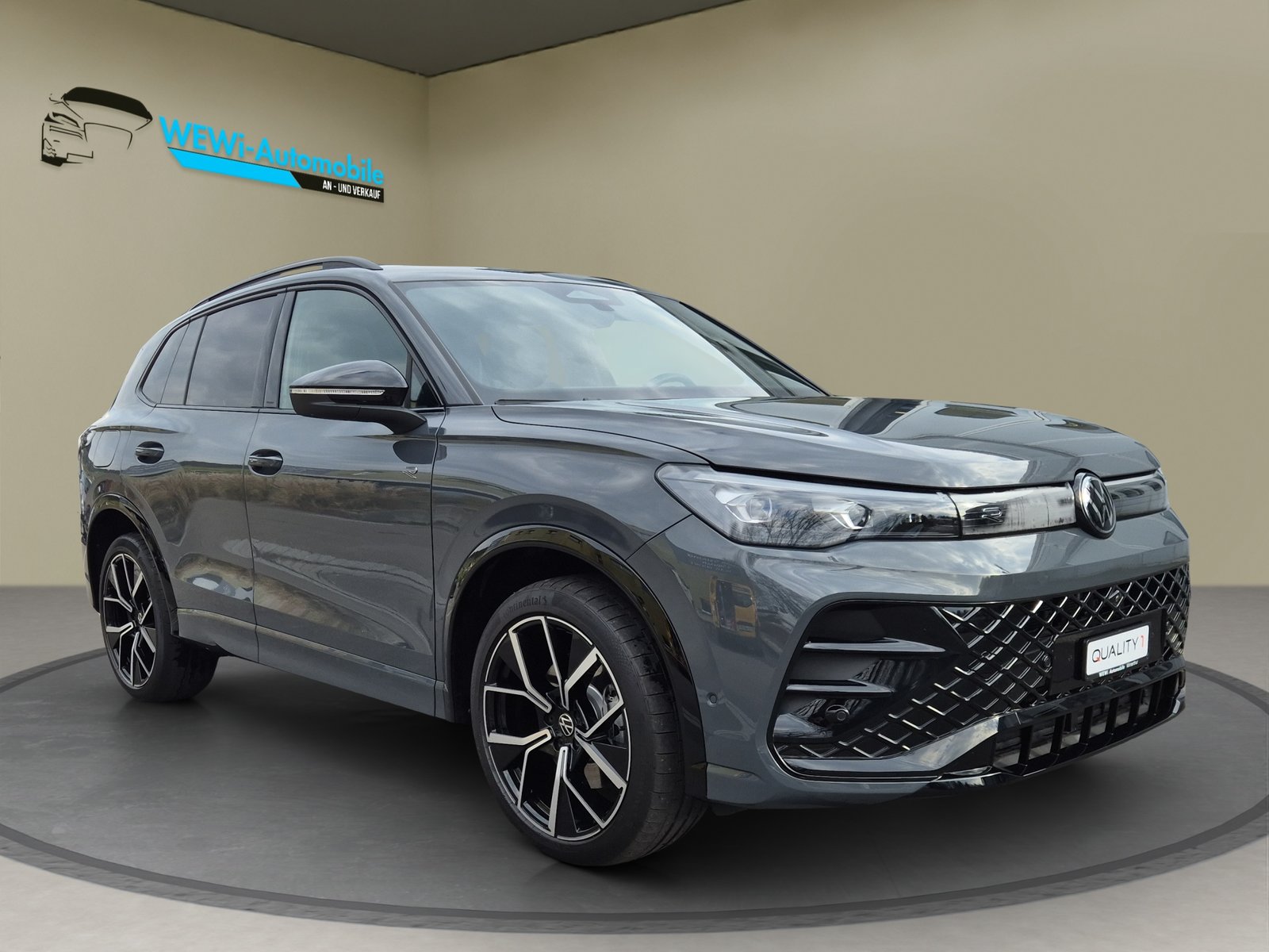 VW Tiguan 2.0 TSI DSG R-Line 4Motion