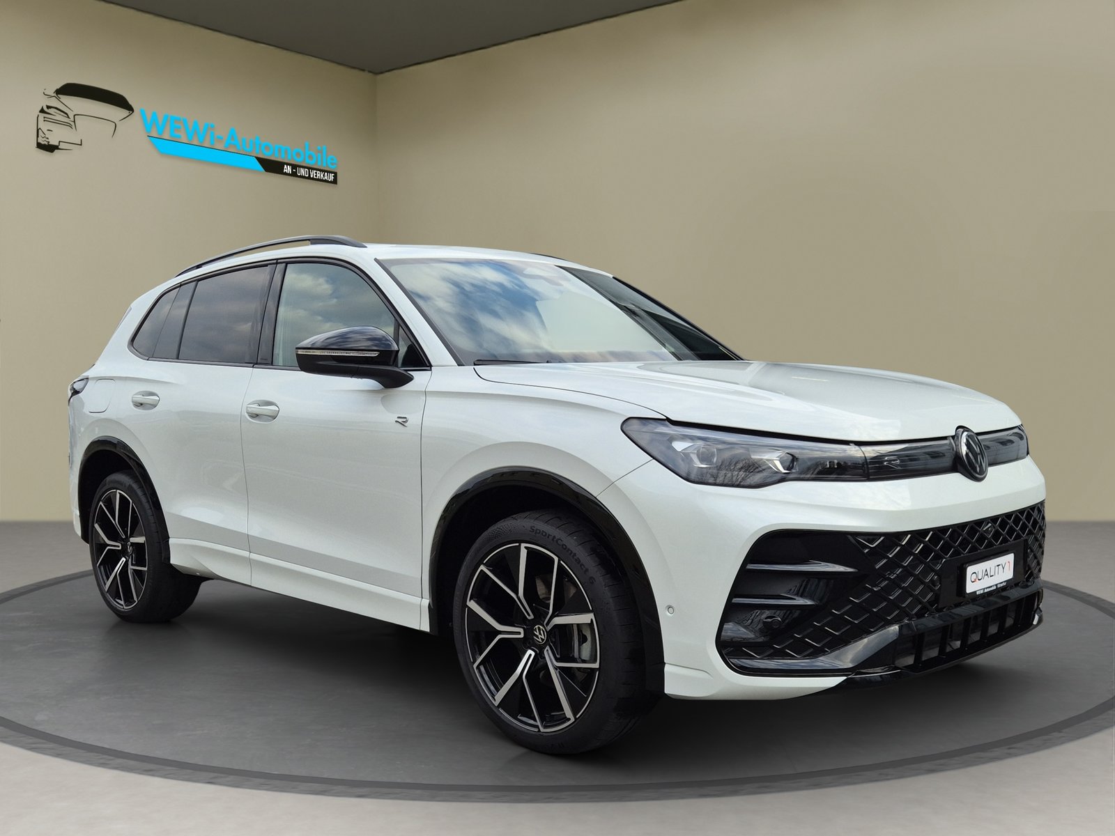 VW Tiguan 2.0 TSI DSG R-Line 4Motion