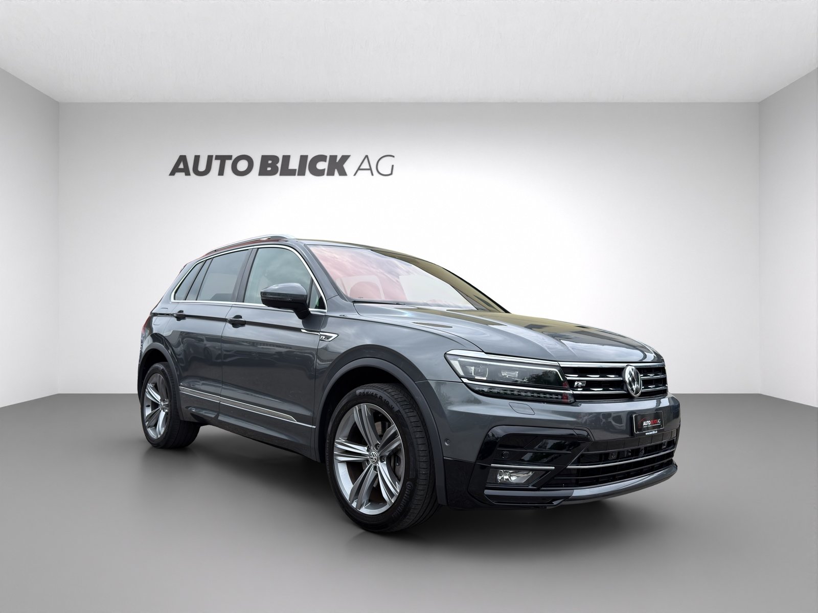 VW Tiguan 2.0TSI R-Line Highline 4Motion DSG, Benzina, Occasioni / Usate, Automatico - 2