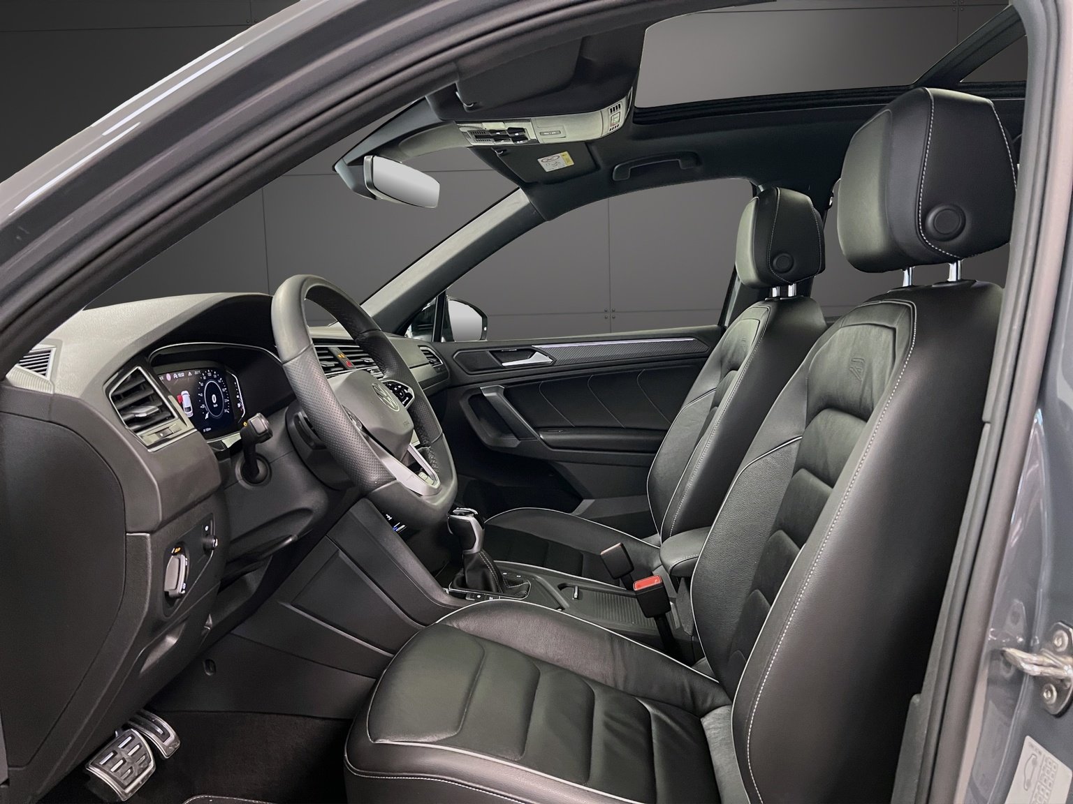 VW Tiguan 1.4TSI PHEV R-Line DSG, Plug-in-Hybrid Benzina/Elettrica, Occasioni / Usate, Automatico - 6