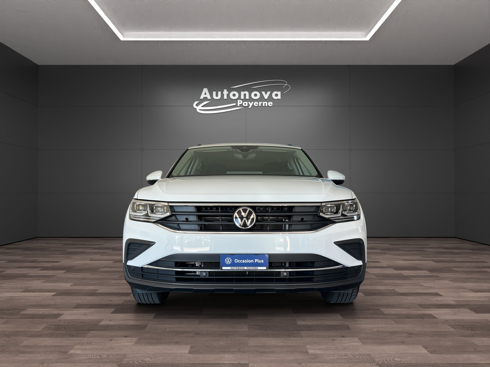 VW Tiguan 1.5TSI Evo Life DSG, Petrol, Second hand / Used, Automatic - 2