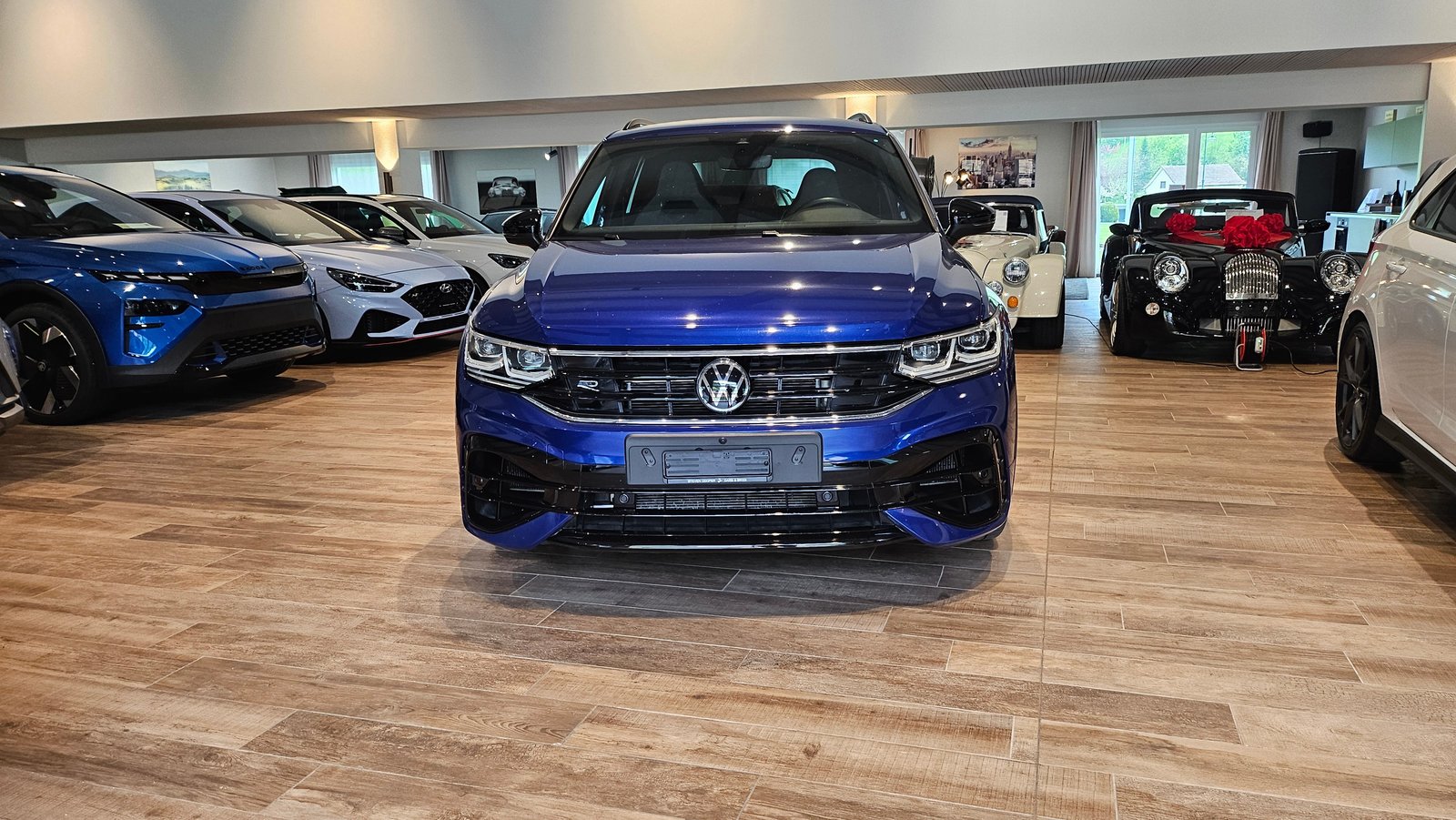 VW Tiguan 2.0TSI R 4Motion DSG, Essence, Occasion / Utilisé, Automatique - 3