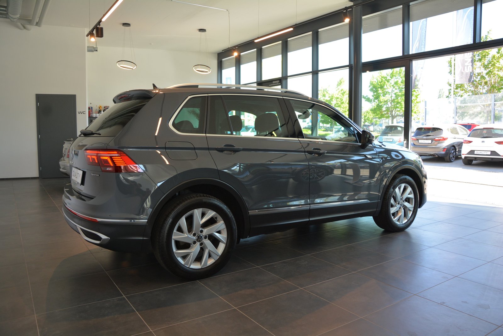 VW Tiguan 2.0TSI Elegance 4Motion DSG, Benzina, Occasioni / Usate, Automatico - 7