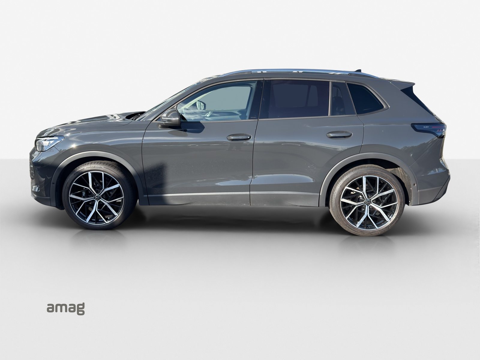 VW Tiguan UNITED, Benzin, Occasion / Gebraucht, Automatik - 2