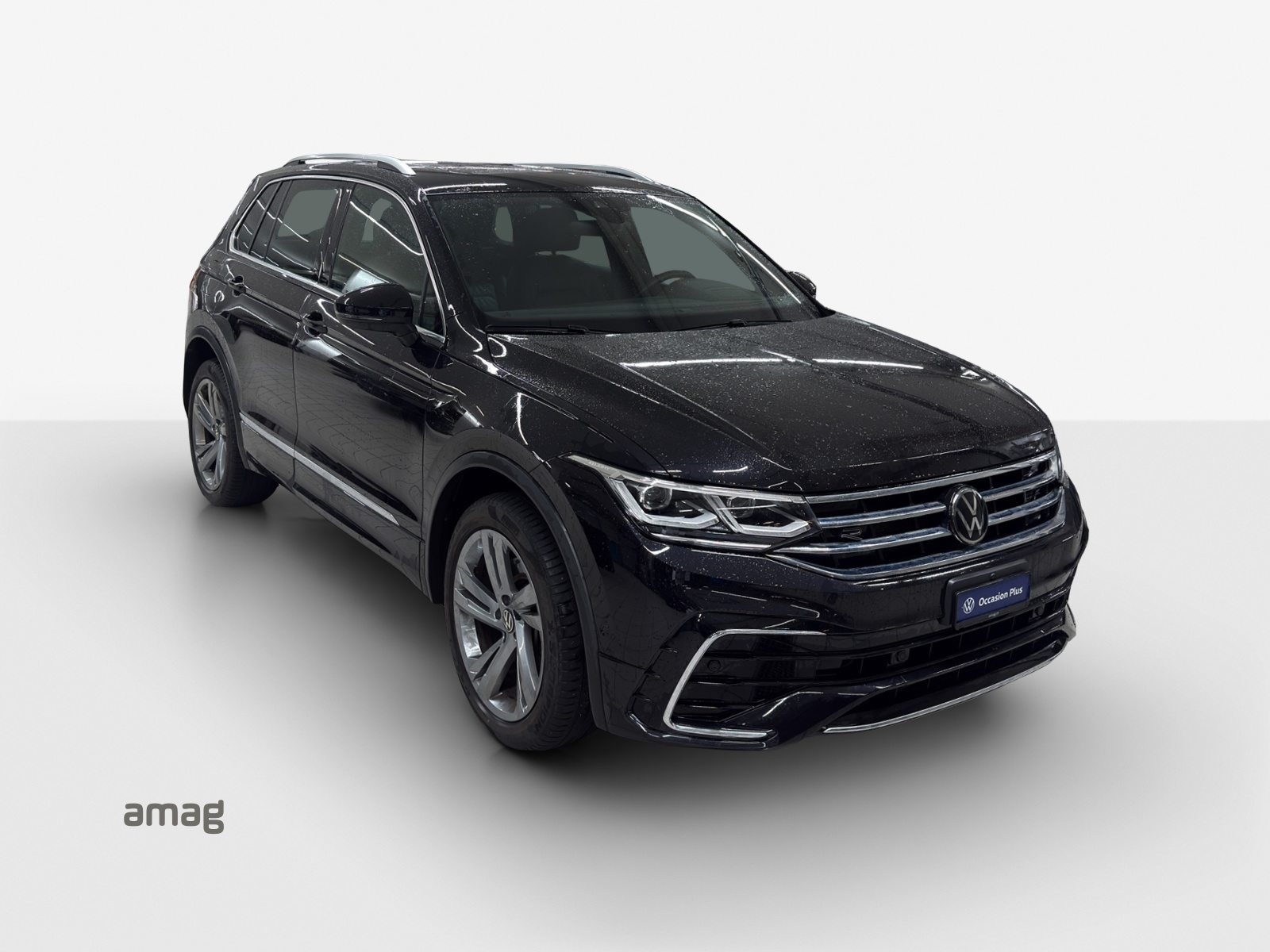 VW Tiguan R-Line, Full-Hybrid Petrol/Electric, Second hand / Used, Automatic - 6